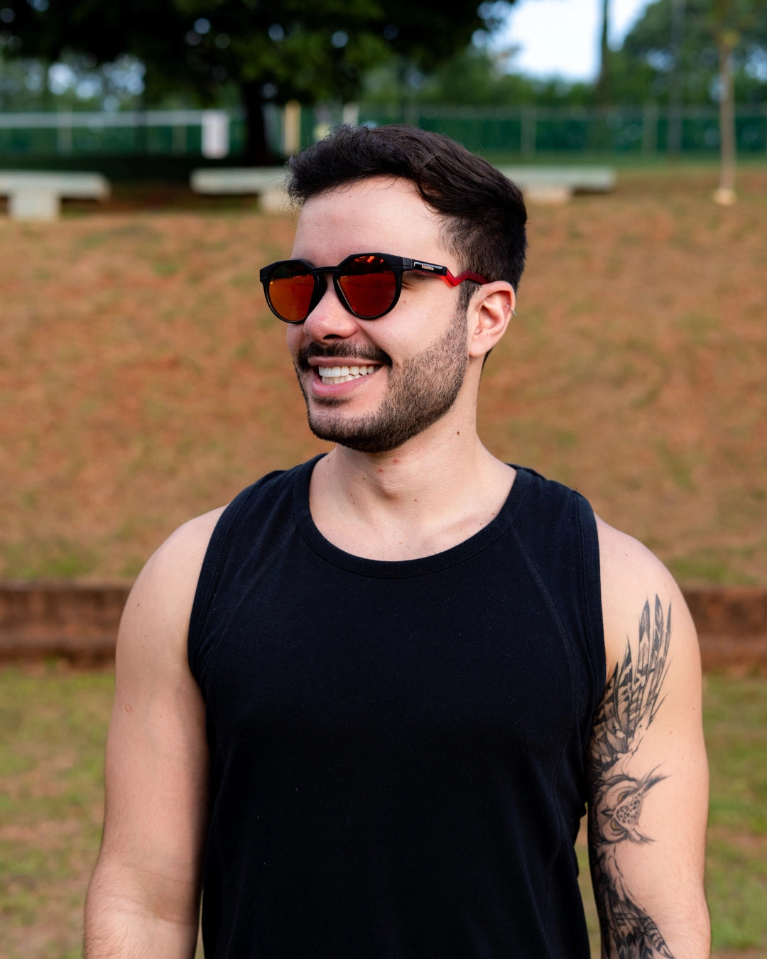 ÓCULOS NORONHA - VERMELHO ESCARLATE